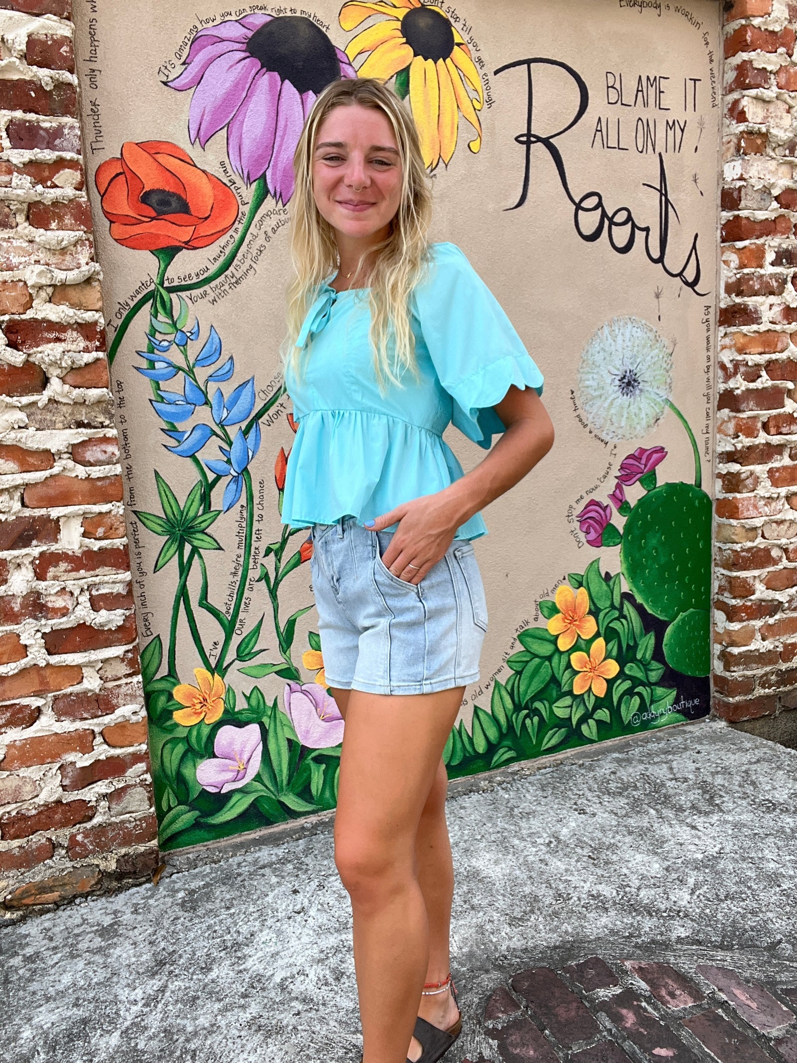 High Rise Western Short