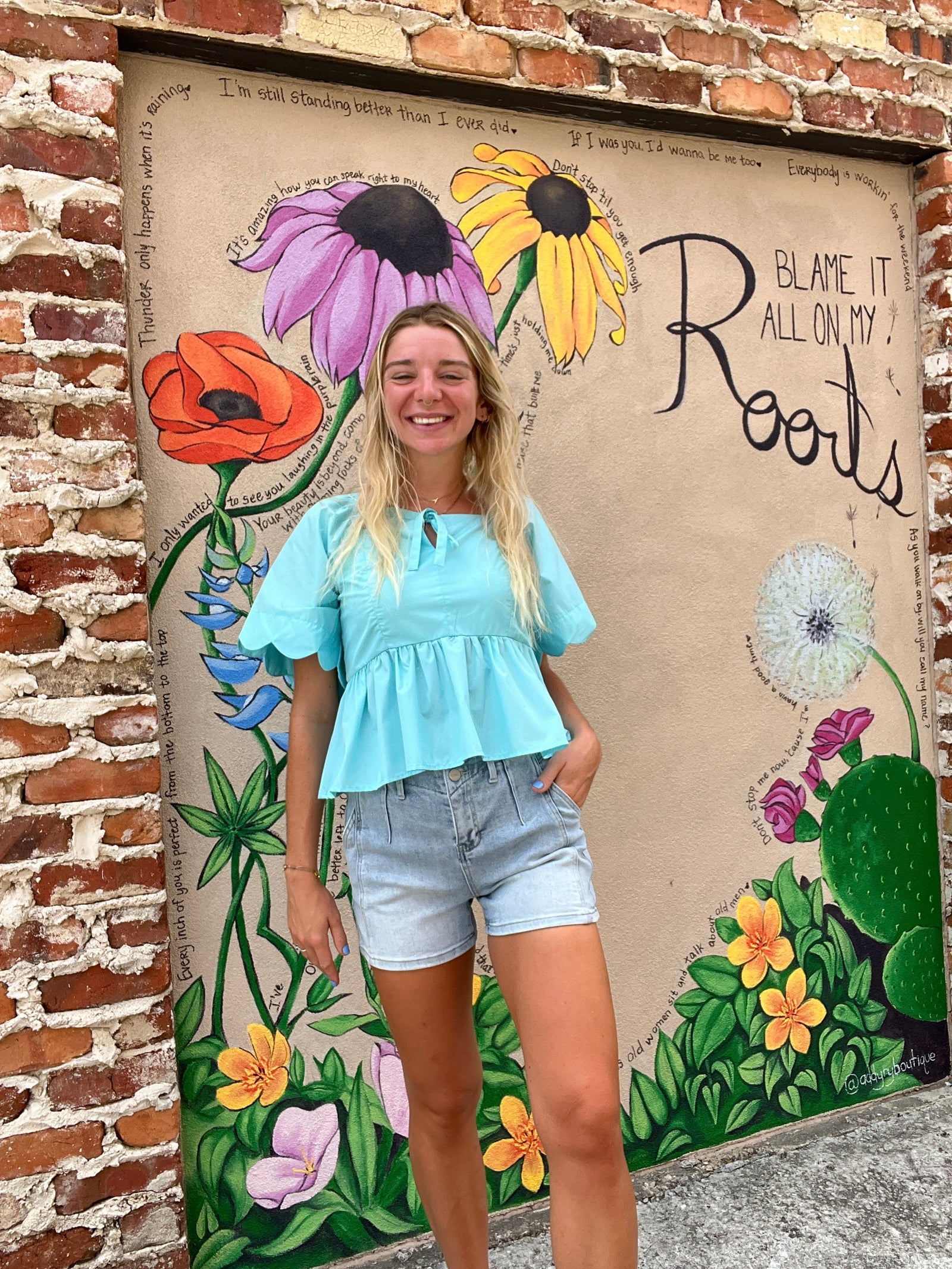 High Rise Western Short