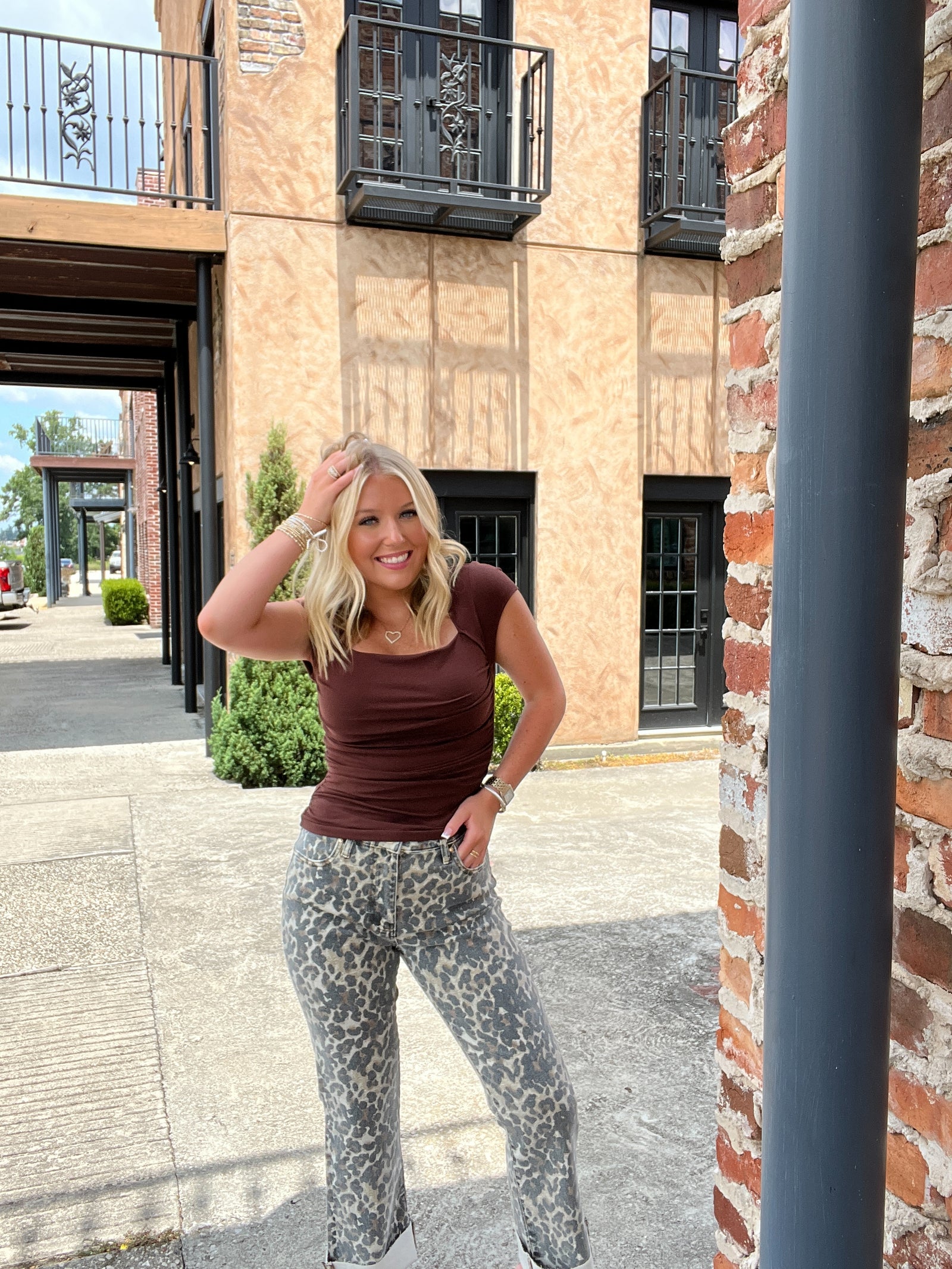 KUT from Kloth Kelsey High Rise Ankle Flares