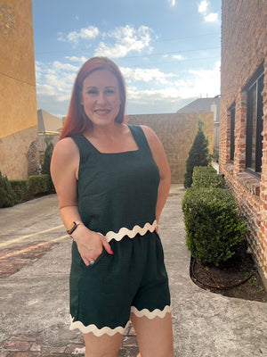 Scalloped Hunter Short