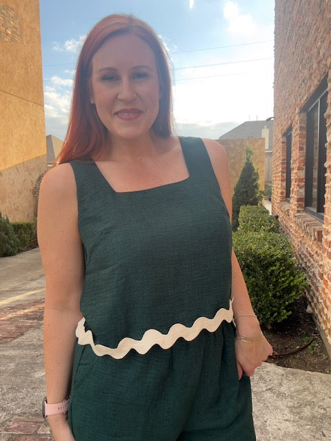 Scalloped Hunter Short