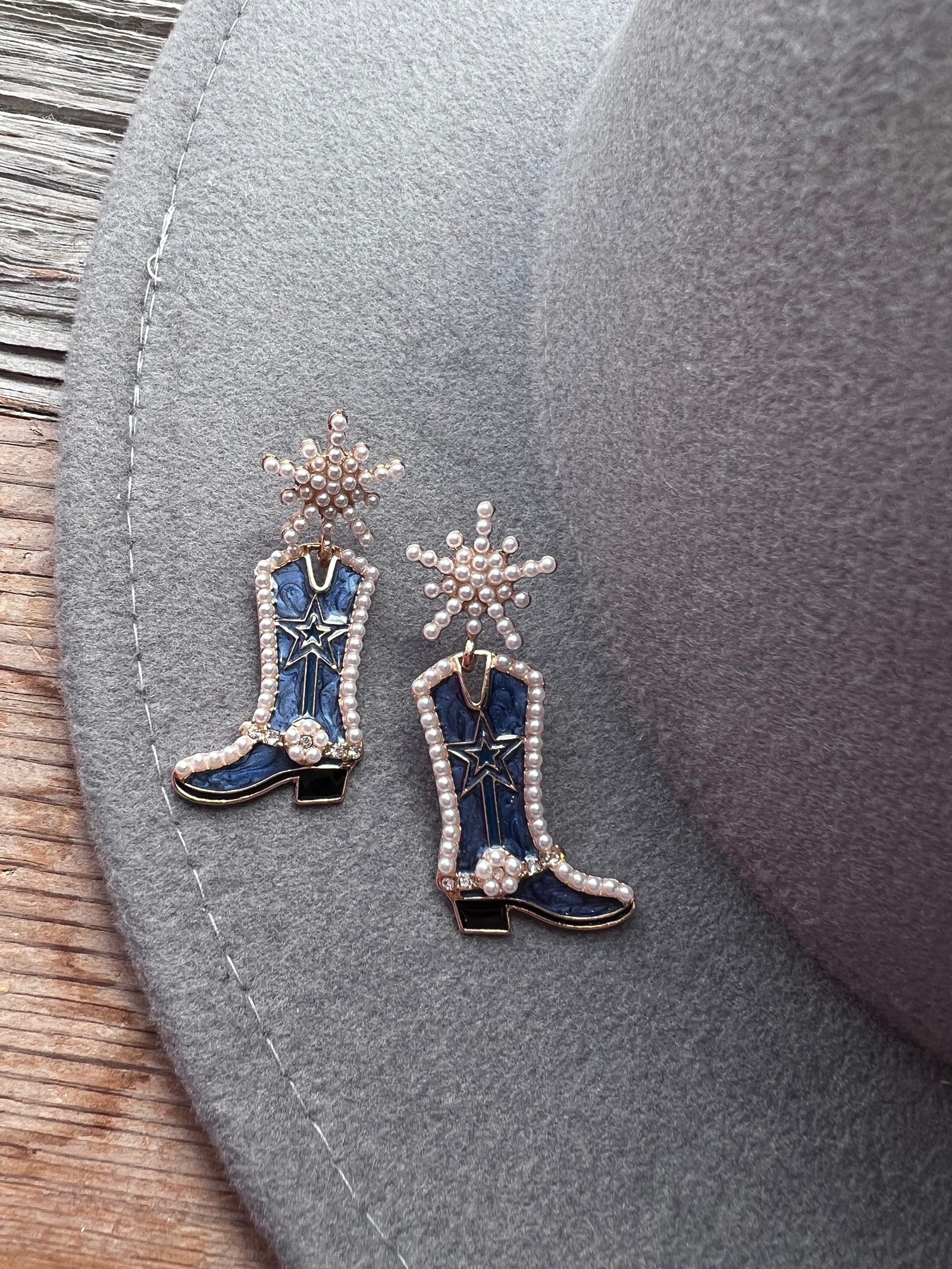 Dallas Boot Earrings