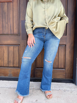 Kari Distressed Flare